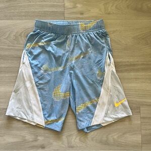 NIKE Athletic Shorts Youth M